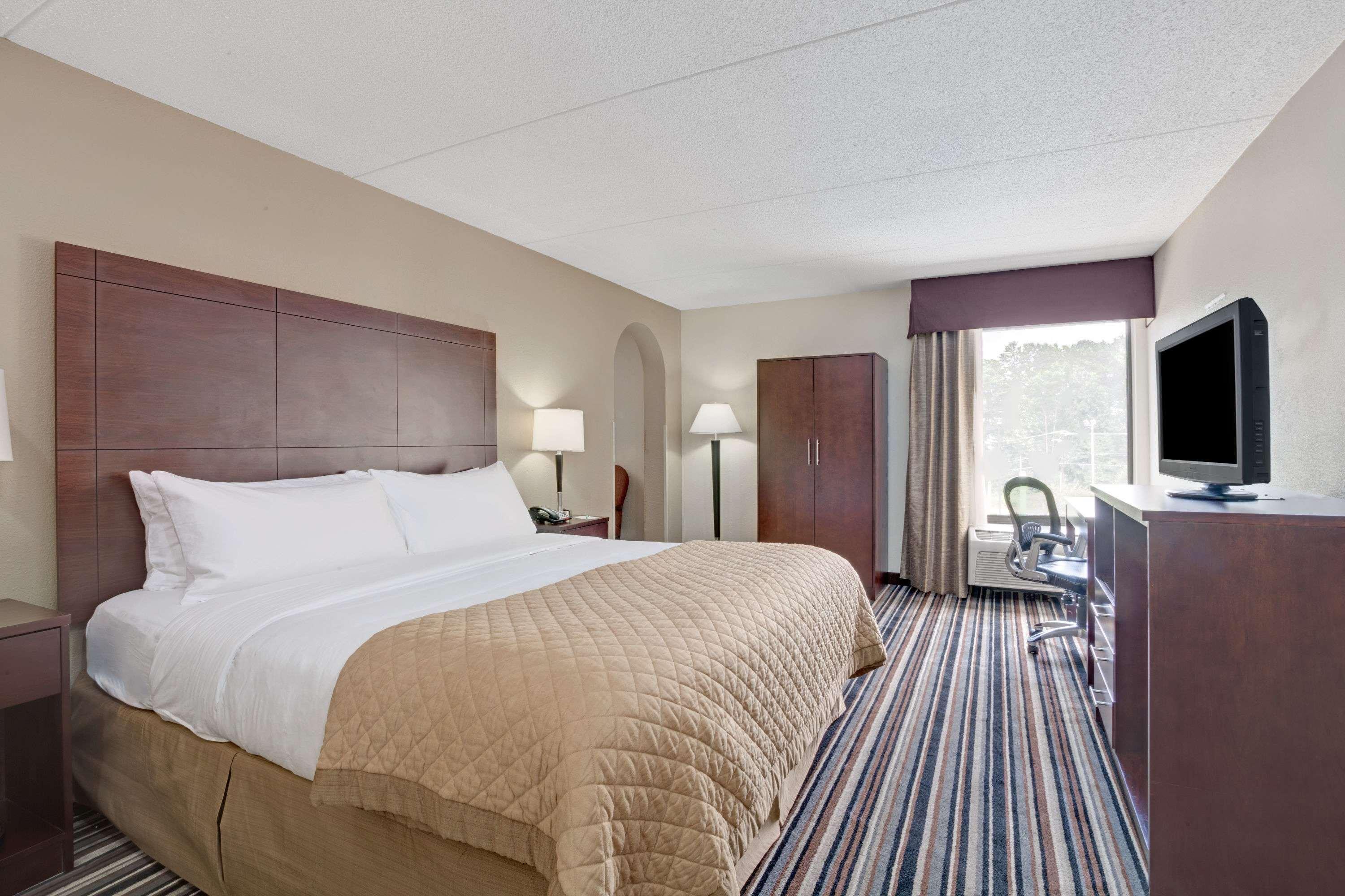 Готель Wyndham Garden Charlotte Airport Southeast Екстер'єр фото